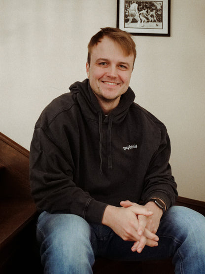 Gynybinis | Oversize džemperis su gobtuvu