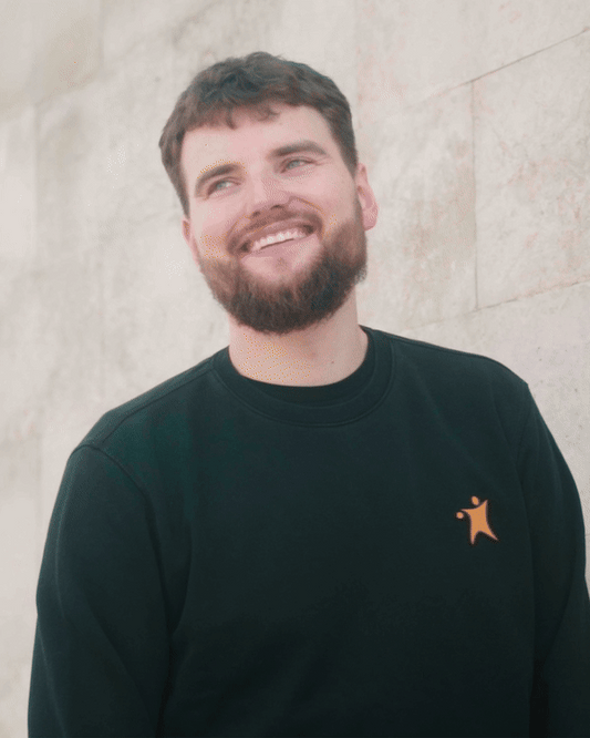 BasketNews Minimal | Džemperis be gobtuvo